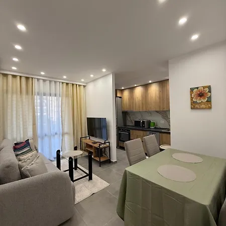 Red Lotus Apartman