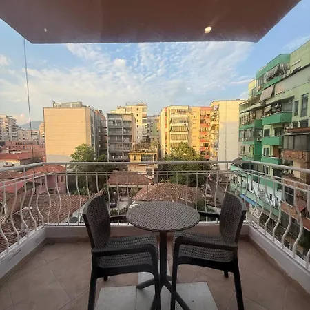 Apartman Red Lotus *